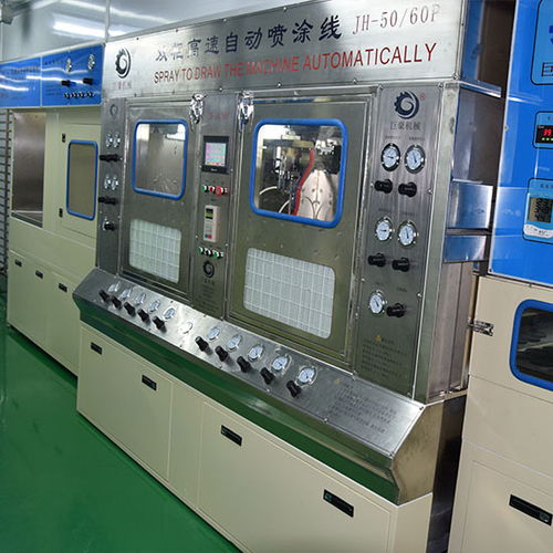 自动往复喷漆系统的机械防撞保护措施